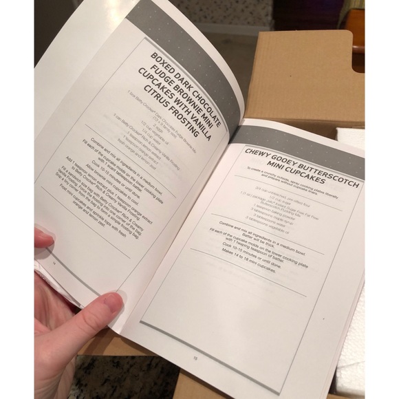 Mini Cupcake Maker NIB - Picture 6 of 6